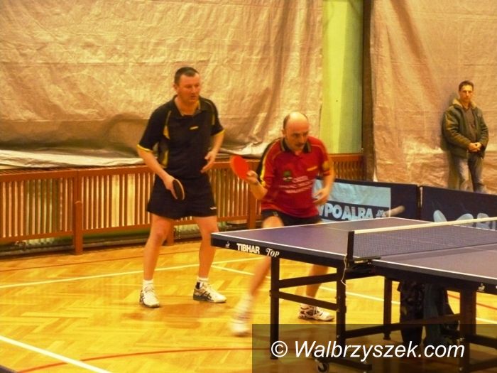 Wałbrzych: III liga tenisa stołowego: Remis z wiceliderem