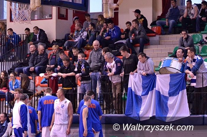 Wałbrzych: III liga koszykówki: Pokonali najsłabszy zespół ligi