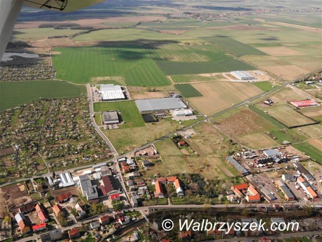 Region: Dwie firmy w Podstrefie wkrótce rozpoczną budowę