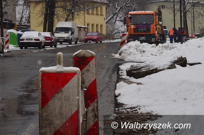 Wałbrzych: Na 11 Listopada ruszyły roboty