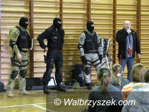 Wałbrzych: Bezpieczni z antyterrorystami