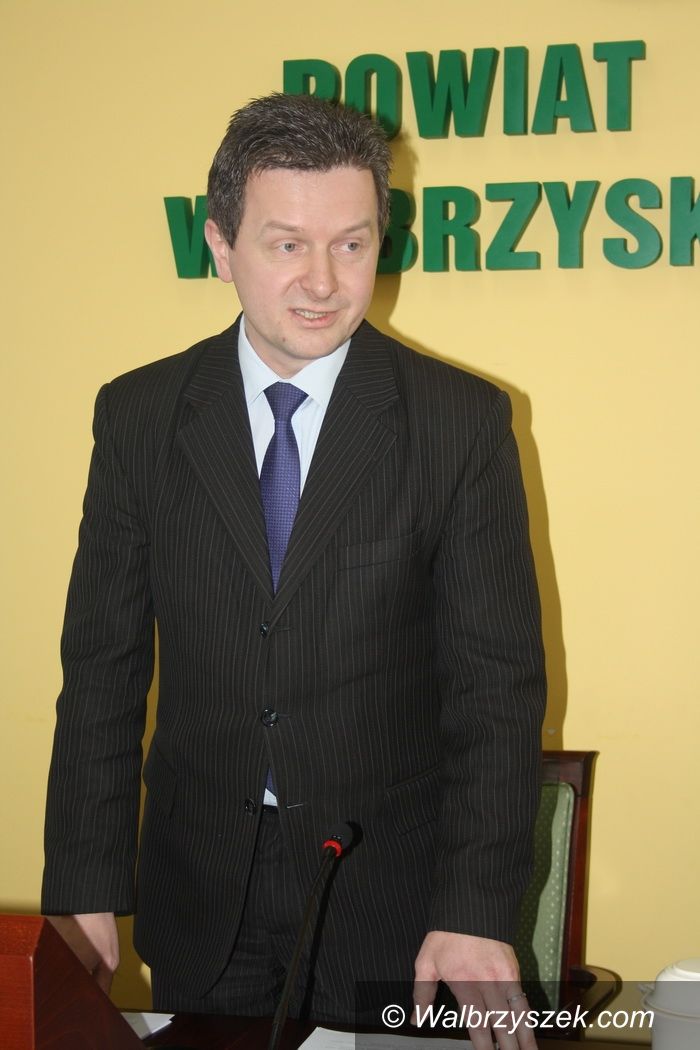 powiat wałbrzyski: Jerzy Detyna przewodniczącym rady powiatu
