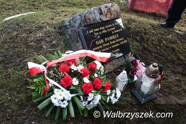Świebodzice: Rocznica katastrofy smoleńskiej – Świebodzice pamiętają