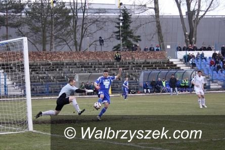 Kraj: II liga piłkarska: Straciliśmy kontakt z czołówką