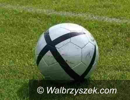 REGION: Piłkarska klasa A: Zacięty wyścig o awans