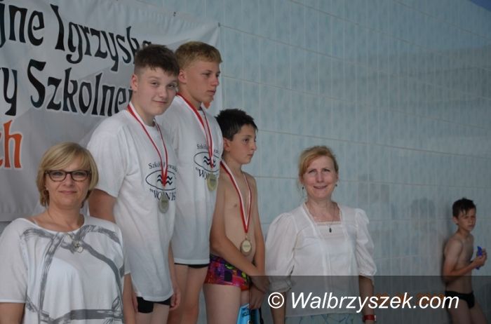 Wałbrzych: Zmagania na basenie