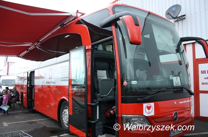 Wałbrzych: Pod Realem zbierano krew