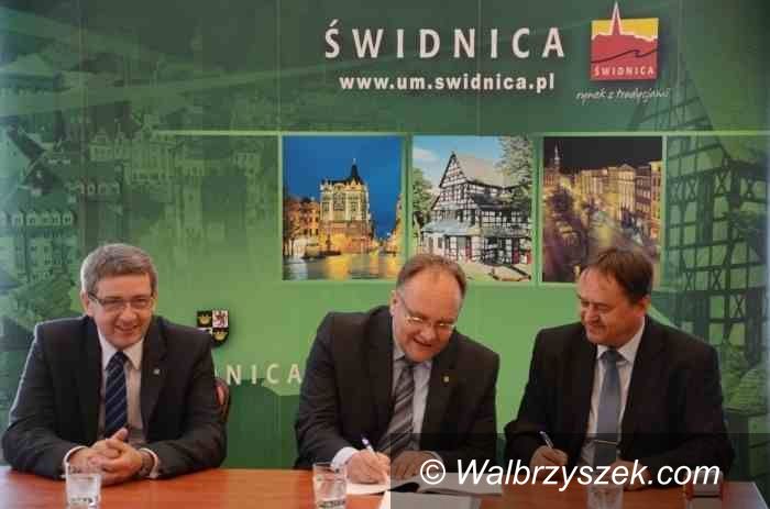 Świdnica: Osiem nowych autobusów dla świdnickiego MPK