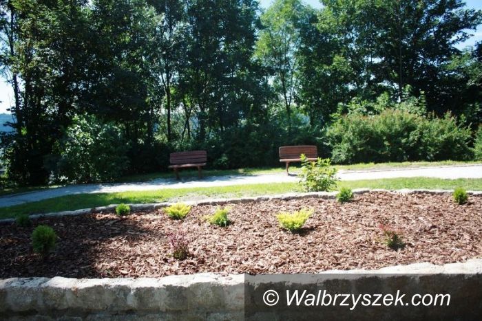 REGION, Boguszów-Gorce: Nowy skwer przy ul. Kamieniogórskiej