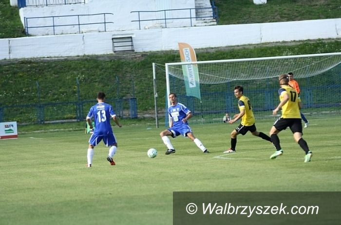 Kraj: II liga piłkarska: Górnik blisko czołówki