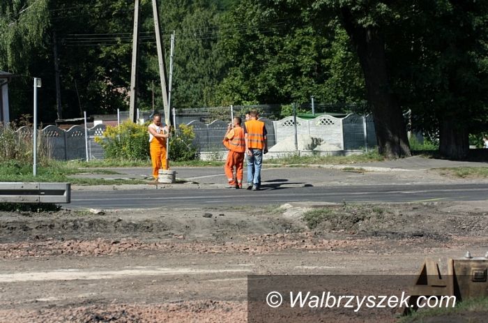 Wałbrzych: Remont wschodniej jezdni przy ulicy Sikorskiego