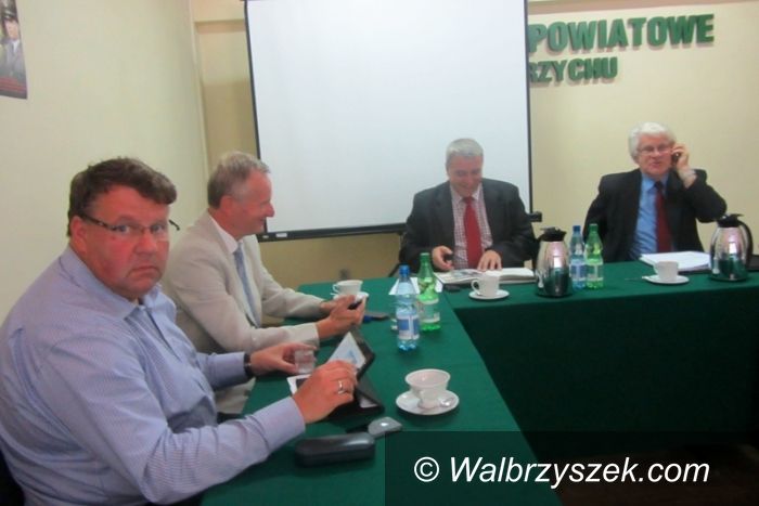 powiat wałbrzyski: Orpel i Laszkiewicz reprezentantami powiatu w wojewódzkim Forum