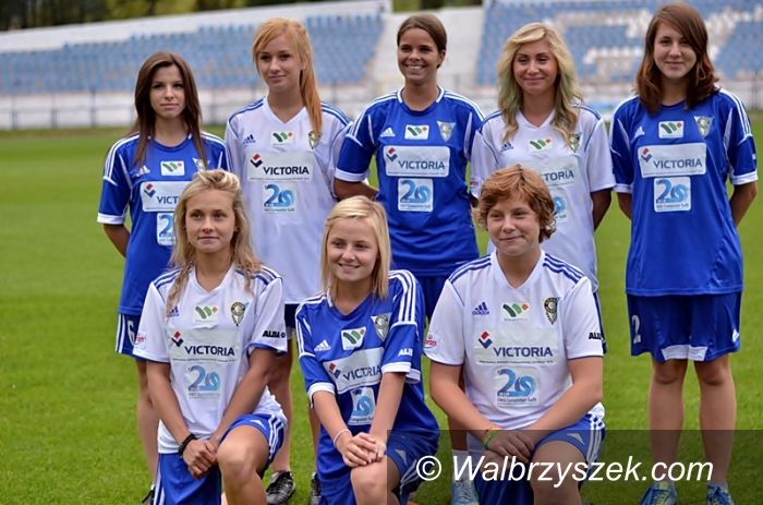 Wałbrzych: Prezentacja piłkarek Aglomeracji i juniorów Górnika