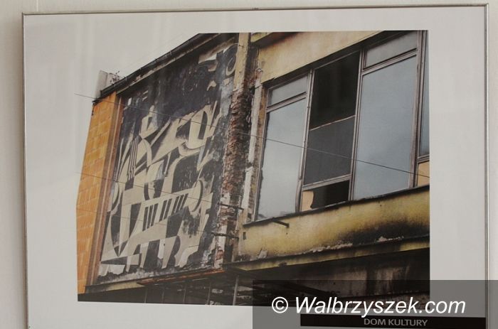 Wałbrzych: Wystawa fotograficzna w Bibliotece Pod Atlantami