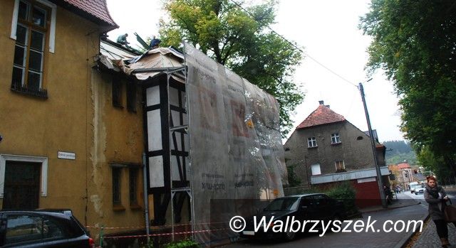 Głuszyca: Modernizacja dachu Centrum Kultury w Głuszycy