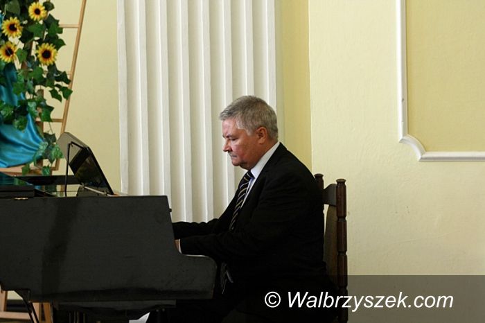 Wałbrzych: Obchody Dnia Nauczyciela w Książu