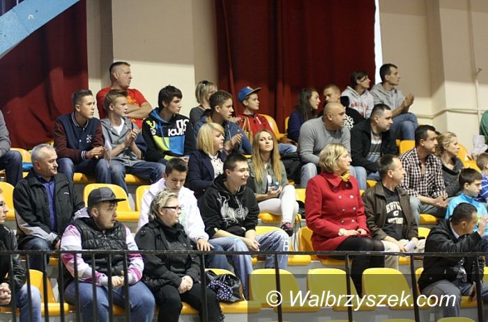 Wałbrzych: III liga koszykówki – Górnik Wałbrzych – WKK II Wrocław