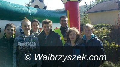 Wałbrzych: „Z nowym pokoleniem na stadiony”