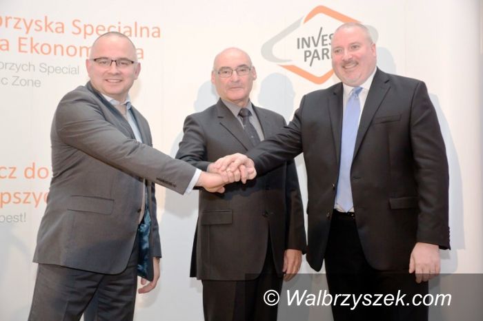 Wałbrzych: Globalny biznes, lokalne korzyści. Konferencja w Zamku Książ