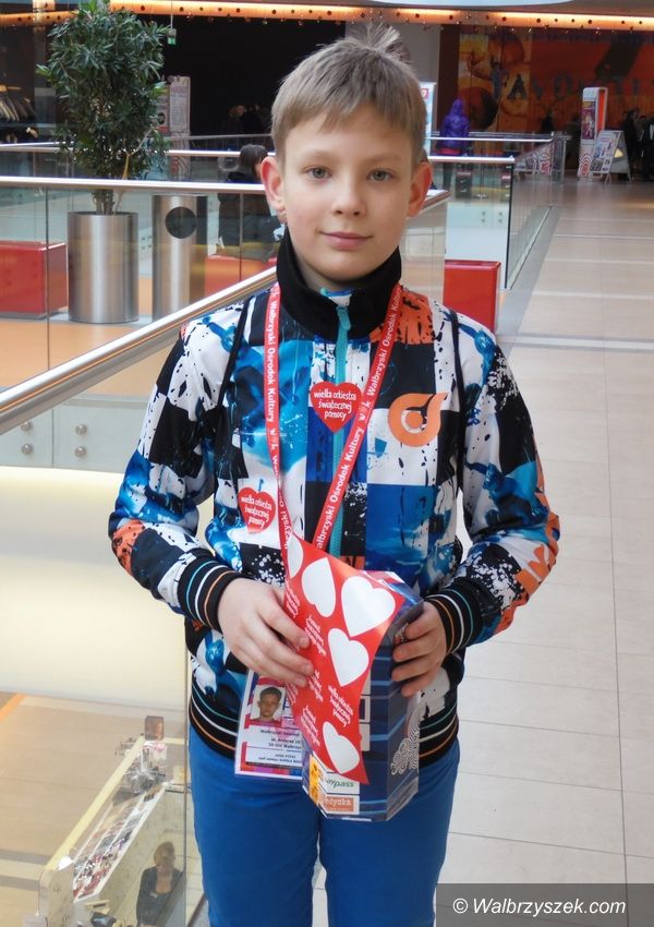 Wałbrzych: Trwa liczenie pieniędzy zebranych w ramach WOŚP – mamy ponad 60 tysięcy złotych (aktualizacja 12.20)