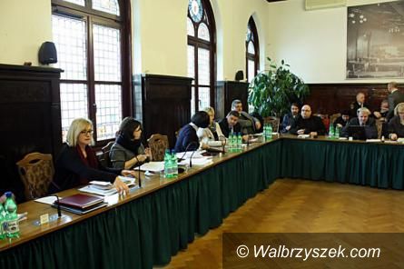 Wałbrzych: Opozycja jest przeciwna zaciągnięciu kolejnego kredytu