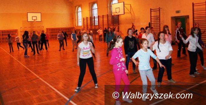 Wałbrzych: Już w piątek akcja przeciwko przemocy wobec kobiet/VIDEO
