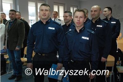 Wałbrzych: Policjanci ratowali życie