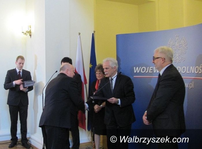Region: Gmina Czarny Bór beneficjentem promes z Ministerstwa Administracji i Cyfryzacji
