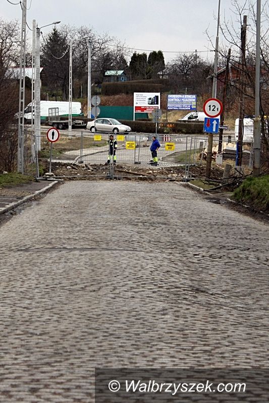 Wałbrzych: Zaczęli roboty na ulicy Lelewela