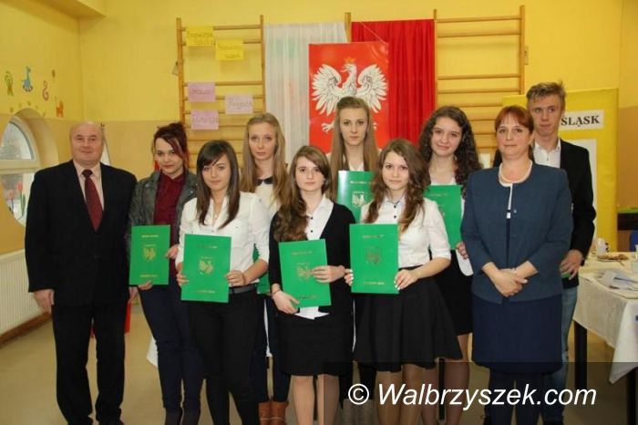 REGION, Czarny Bór: Młodzieżowa Rada Gminy w Czarnym Borze zainaugurowała działalność