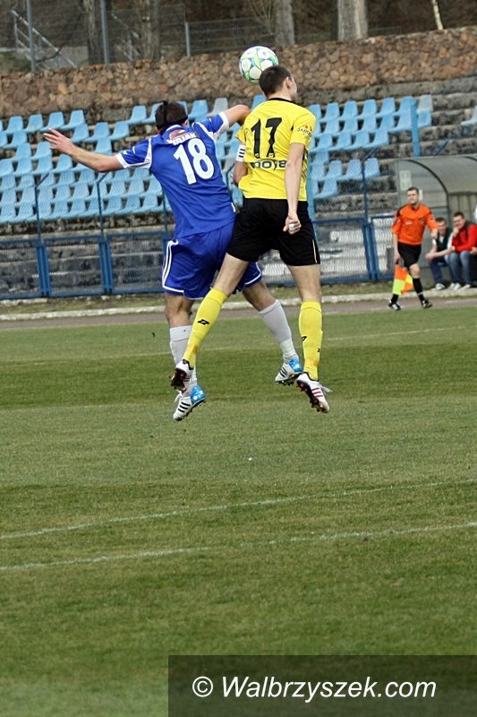 Kraj: II liga piłkarska: Poza Górnikiem faworyci zawiedli