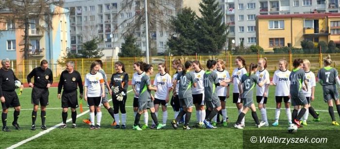 Nowa Ruda: III liga piłki nożnej kobiet: Aglomeracja gromi
