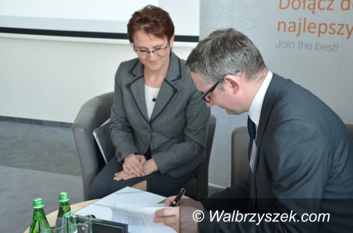 Wałbrzych: INVEST–PARK wspiera robotykę