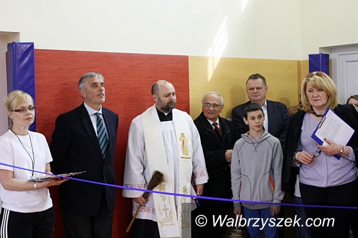 Wałbrzych: PSP nr 5 z wyremontowaną salą gimnastyczną