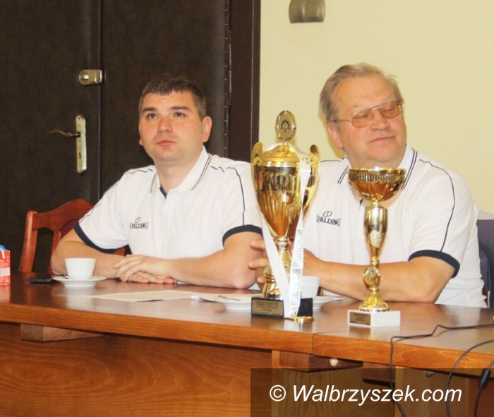 Wałbrzych: Mierzą w podium