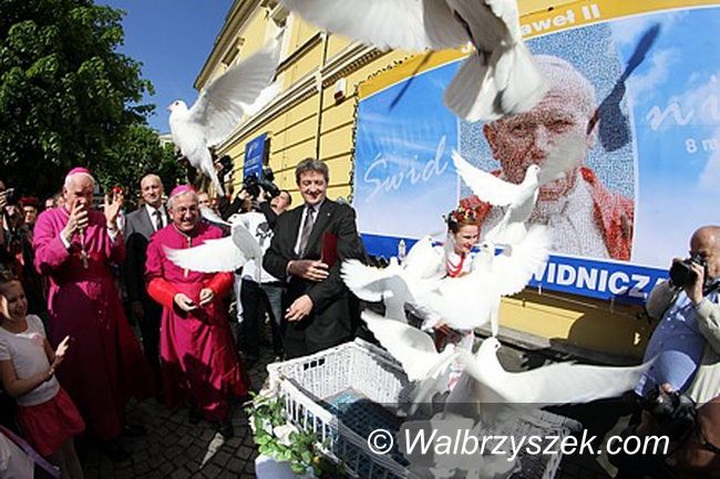 Region: Patron Świdnicy Jan Paweł II świętym – Świdnica pamięta