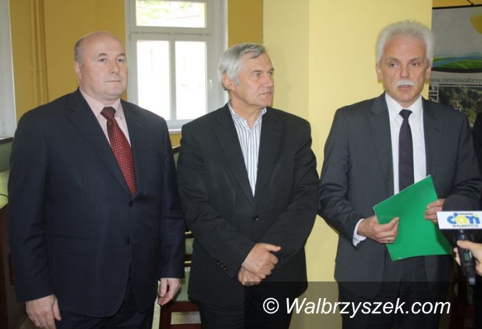 powiat wałbrzyski: Huskowski objechał powiat