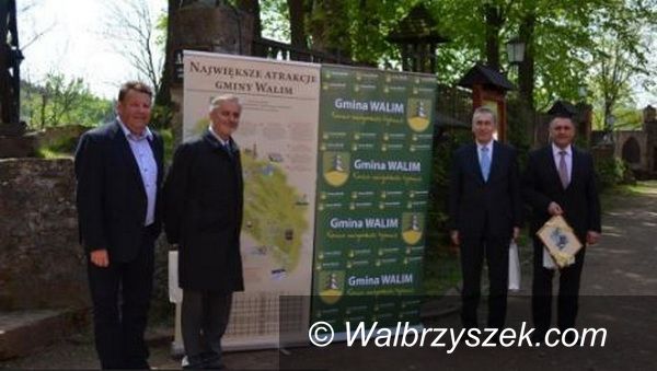 Walim: Minister na Zamku Grodno