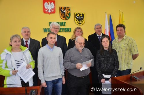 powiat wałbrzyski: Aktywny samorząd