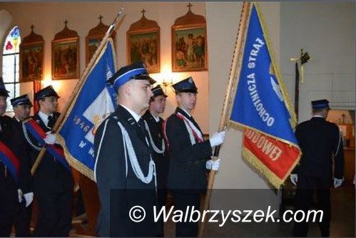 Region: Nadanie sztandaru Ochotniczej Straży Pożarnej w Zagórzu Śląskim