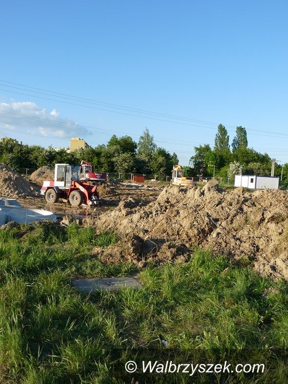 REGION, Szczawno - Zdrój: Nowy market sieci Biedronka w Szczawnie–Zdroju