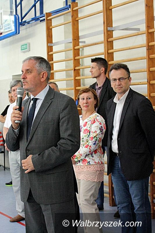 Wałbrzych: XX Ogólnopolska Olimpiada Młodzieży w piłce siatkowej