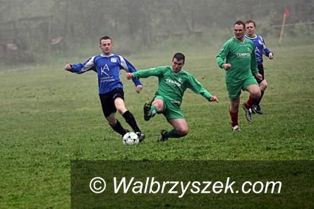 REGION: Piłkarska klasa A: Spadek Górnika
