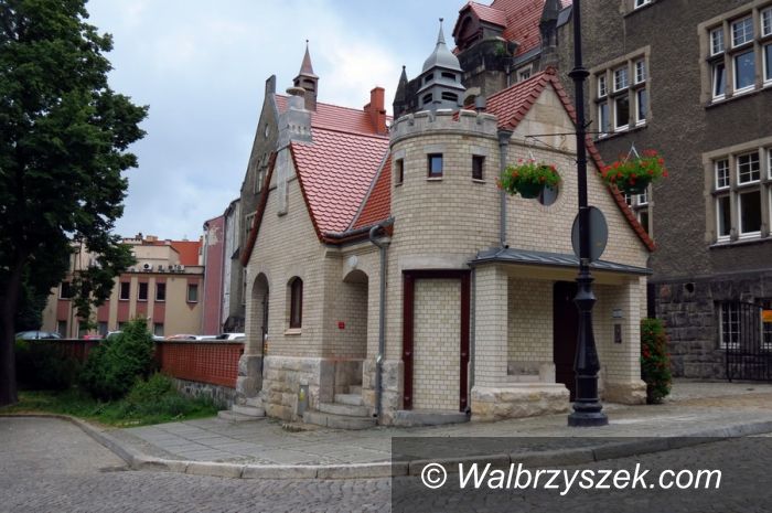 Wałbrzych: Dwie publiczne toalety w Śródmieściu są już czynne