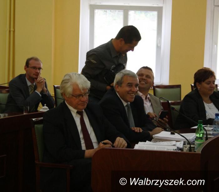 powiat wałbrzyski: Zarząd Powiatu z absolutorium
