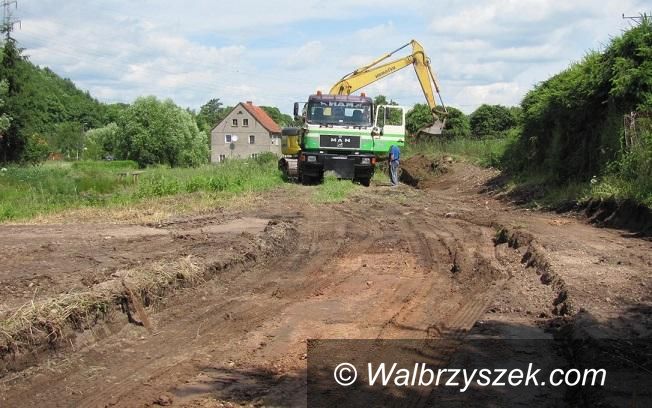 REGION, Czarny Bór: Odbudują zniszczone drogi gminne