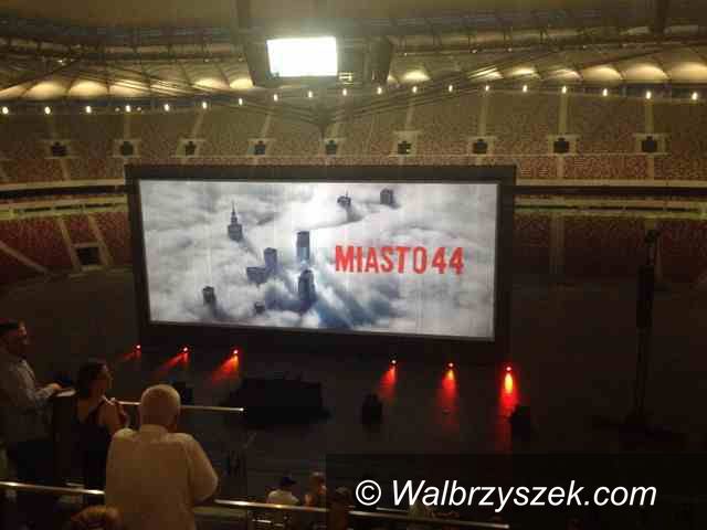Warszawa: "Miasto 44" – chwała zwyciężonym