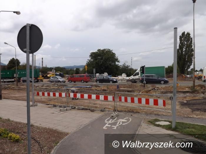 Wałbrzych: Trwa modernizacja wjazdu do Wałbrzycha od strony Świebodzic