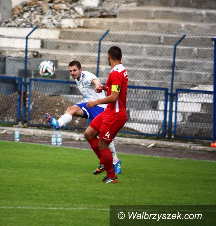 Kraj: II liga piłkarska: Może przełamią się w Katowicach?