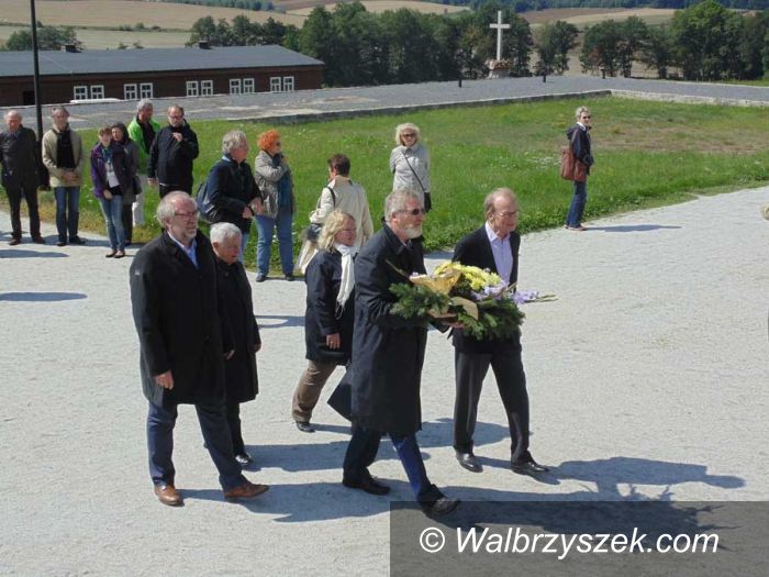 Rogoźnica: Goście z Niemiec w Muzeum Gross–Rosen